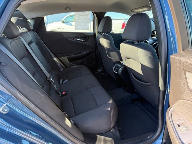 Used 2025 Chevrolet Malibu LT image 17