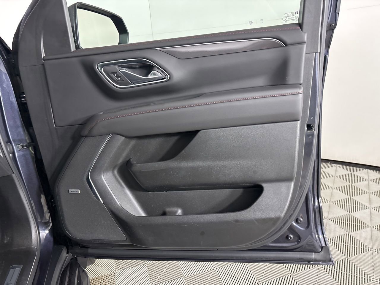 Used 2023 Chevrolet Tahoe RST image 30