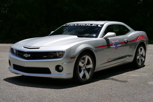 Used 2010 Chevrolet Camaro SS RWD image 6
