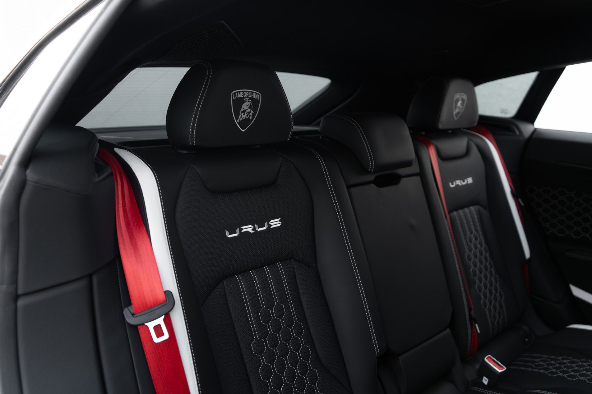 Used 2024 Lamborghini Urus Performante image 31