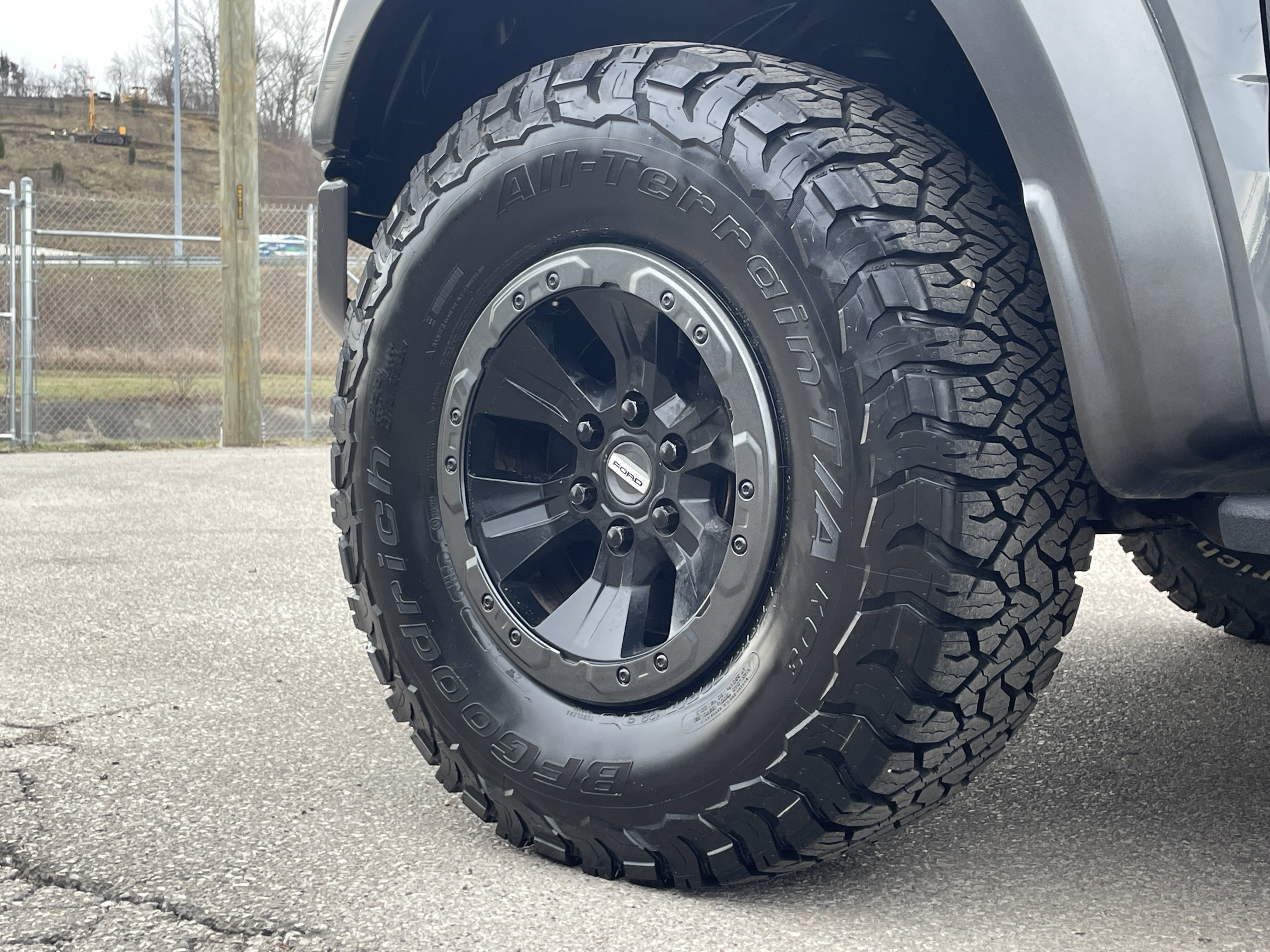 Used 2018 Ford F150 Raptor w/ Equipment Group 802A Luxury image 11