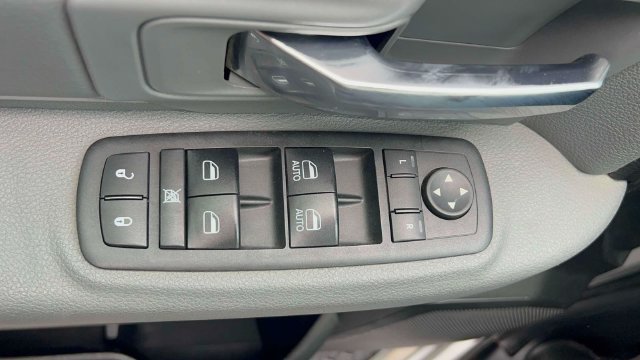 Used 2018 RAM 1500 Big Horn AWD/4WD image 16