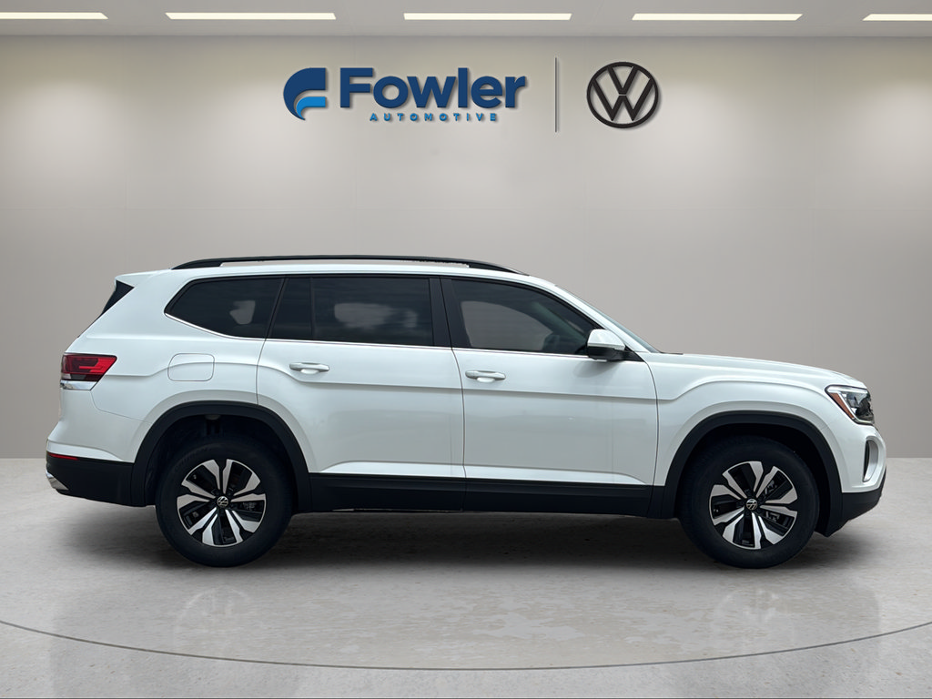 New 2026 Volkswagen Atlas SE FWD image 8