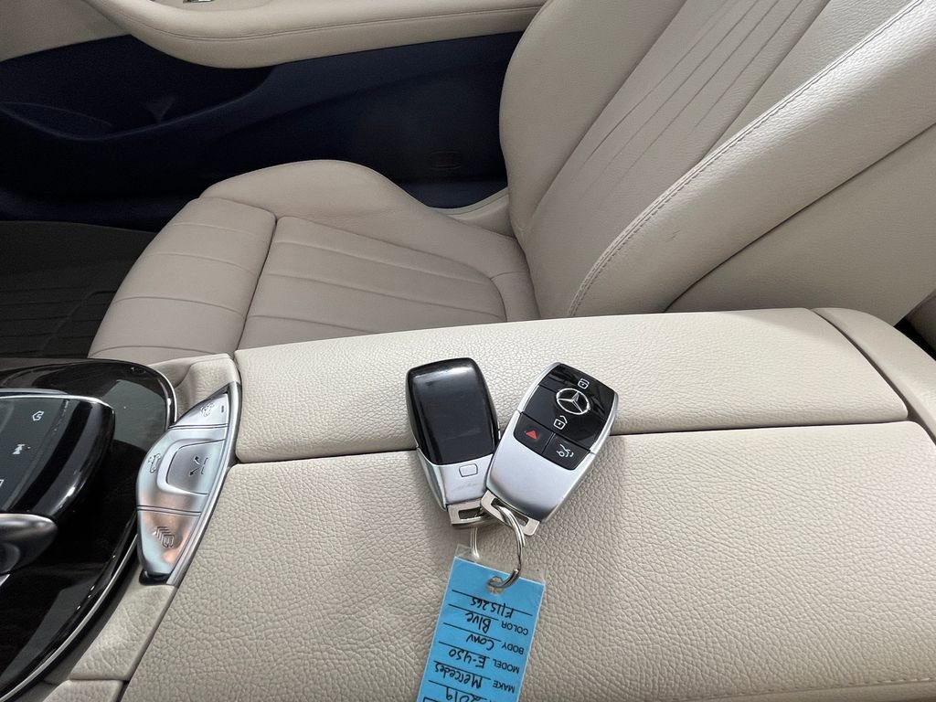 Used 2019 Mercedes-Benz E 450 4MATIC Cabriolet image 23