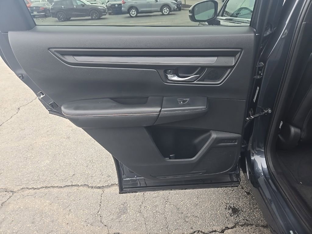 Used 2025 Honda CR-V Sport-L image 24