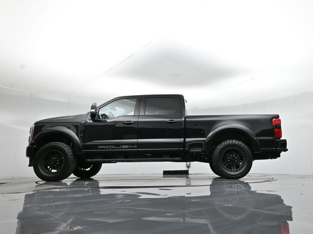 New 2026 Ford F250 Lariat w/ Black Appearance Package image 61