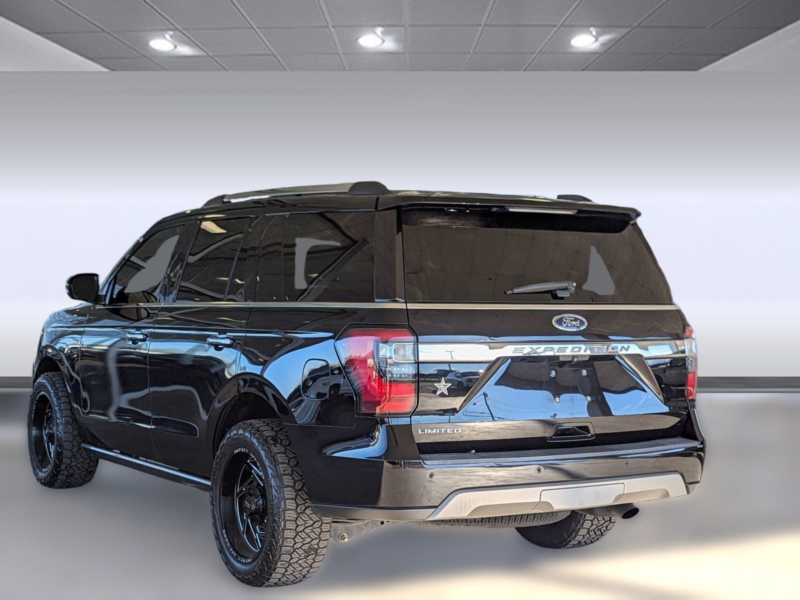 Used 2019 Ford Expedition Limited w/ Equipment Group 301A image 21