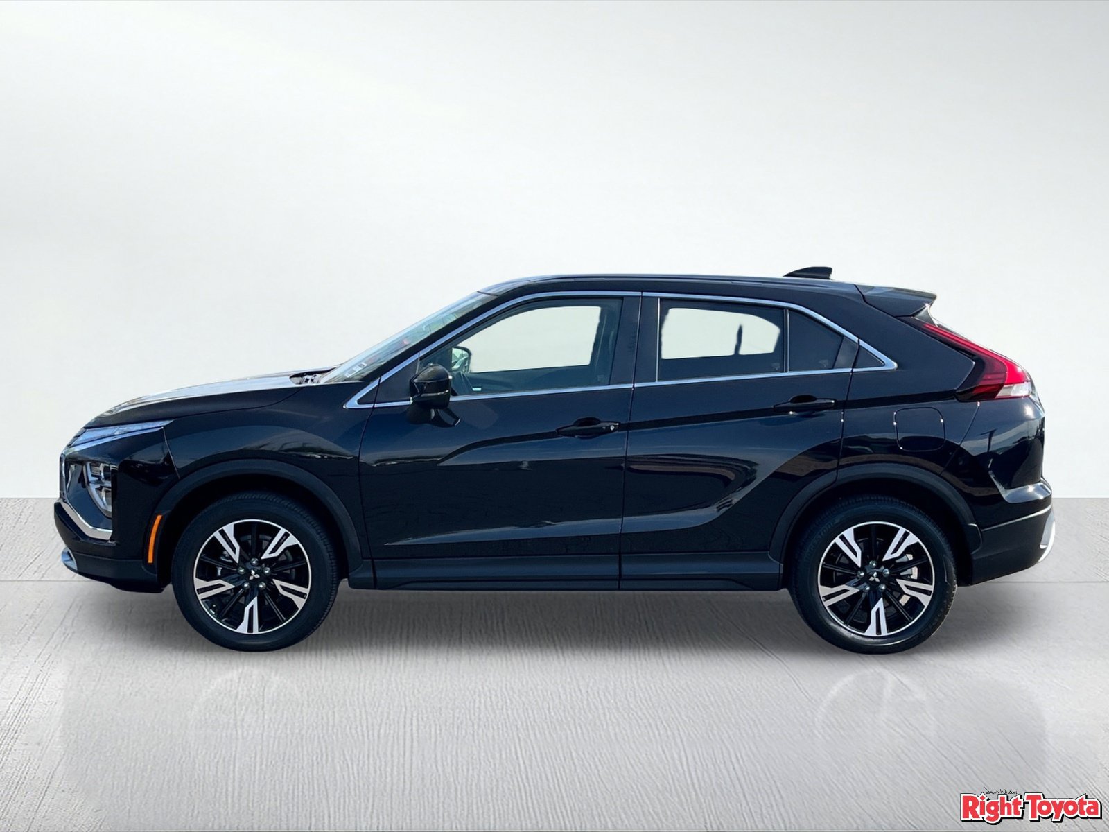 Used 2026 Mitsubishi Eclipse Cross SE AWD/4WD image 3