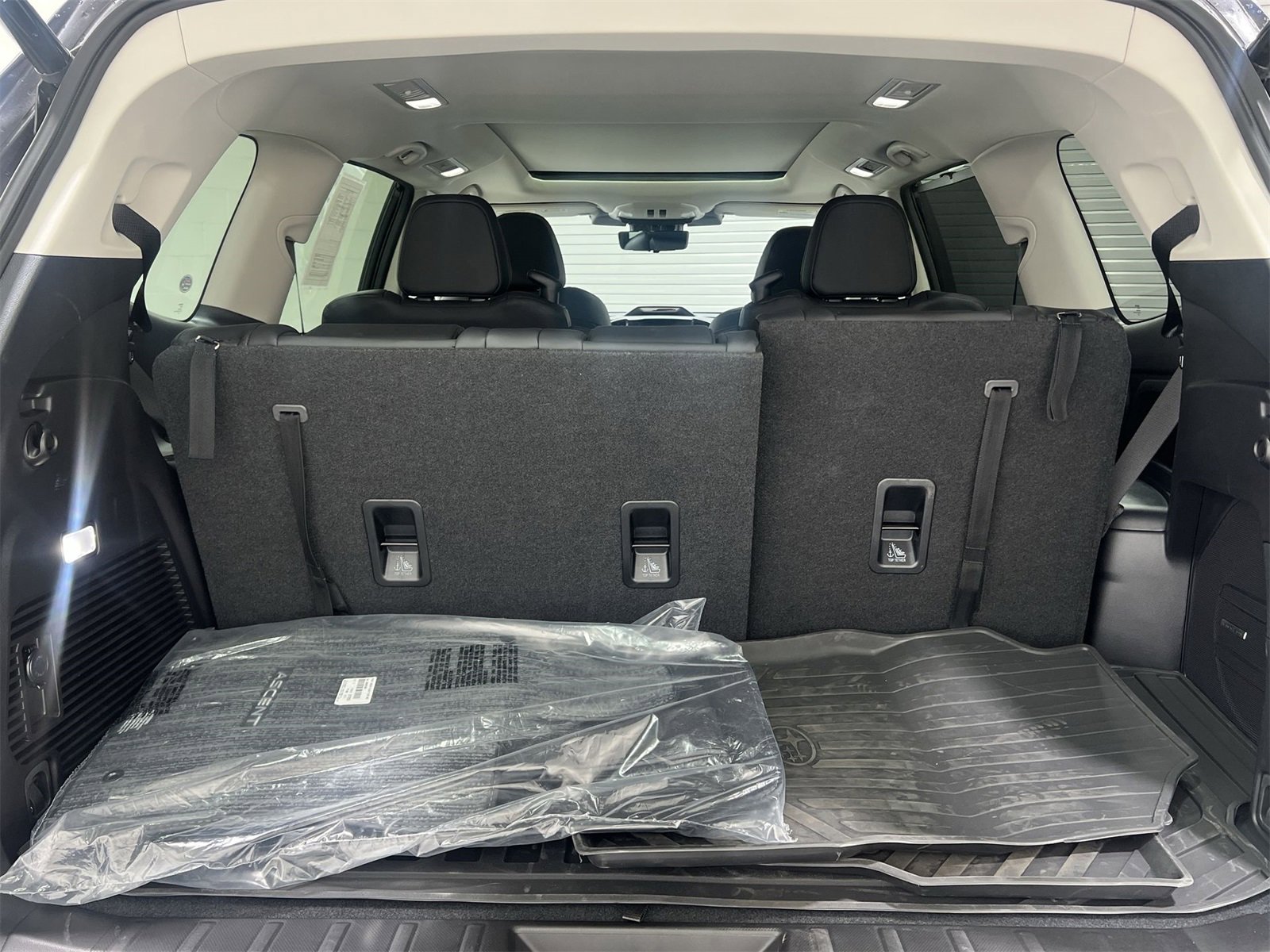 Used 2025 Subaru Ascent Bronze Edition image 25