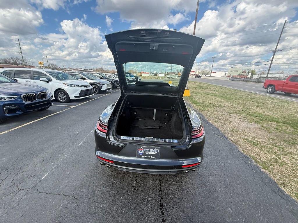 Used 2018 Porsche Panamera 4S image 5