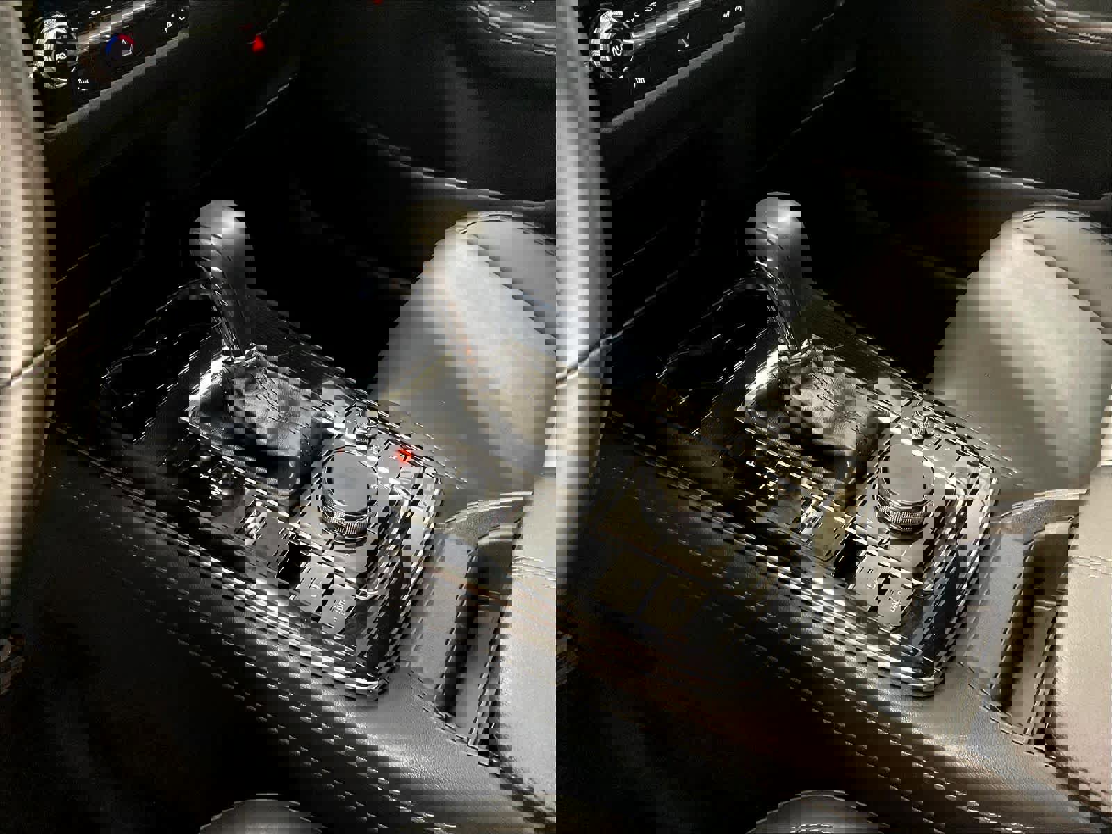 Used 2024 MAZDA CX-30 AWD 2.5 S w/ Preferred Package image 20