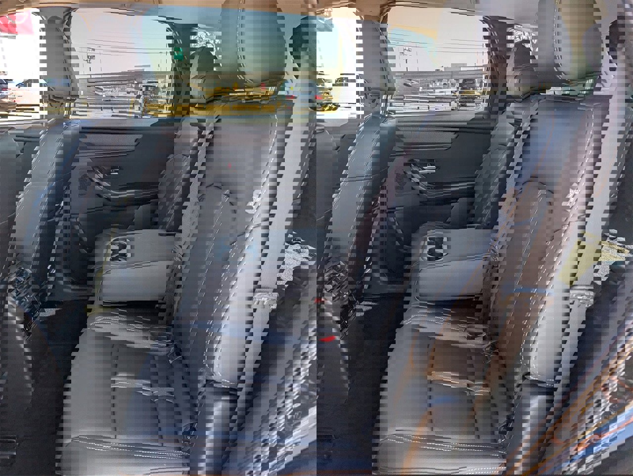 Used 2025 MAZDA CX-90 3.3 Turbo w/ Select Package image 25