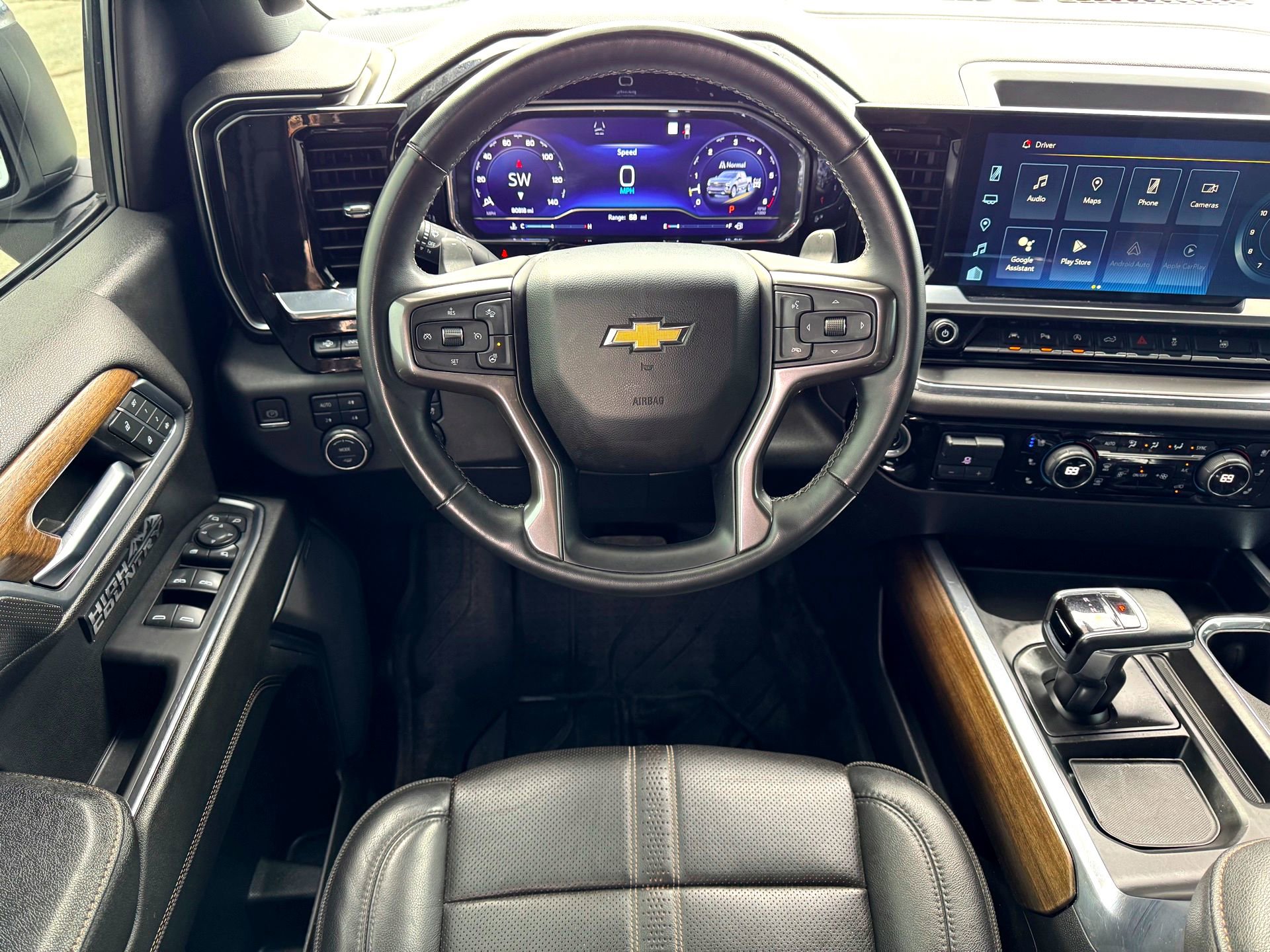 Used 2023 Chevrolet Silverado 1500 High Country w/ High Country Premium Package image 24