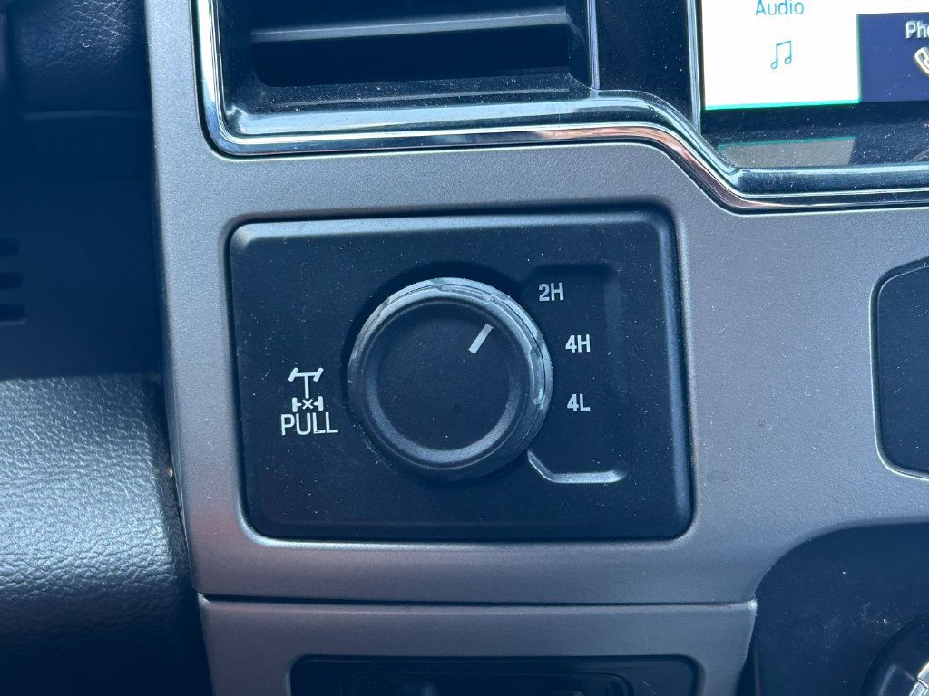 Used 2022 Ford F250 Lariat w/ Lariat Value Package AWD/4WD image 27