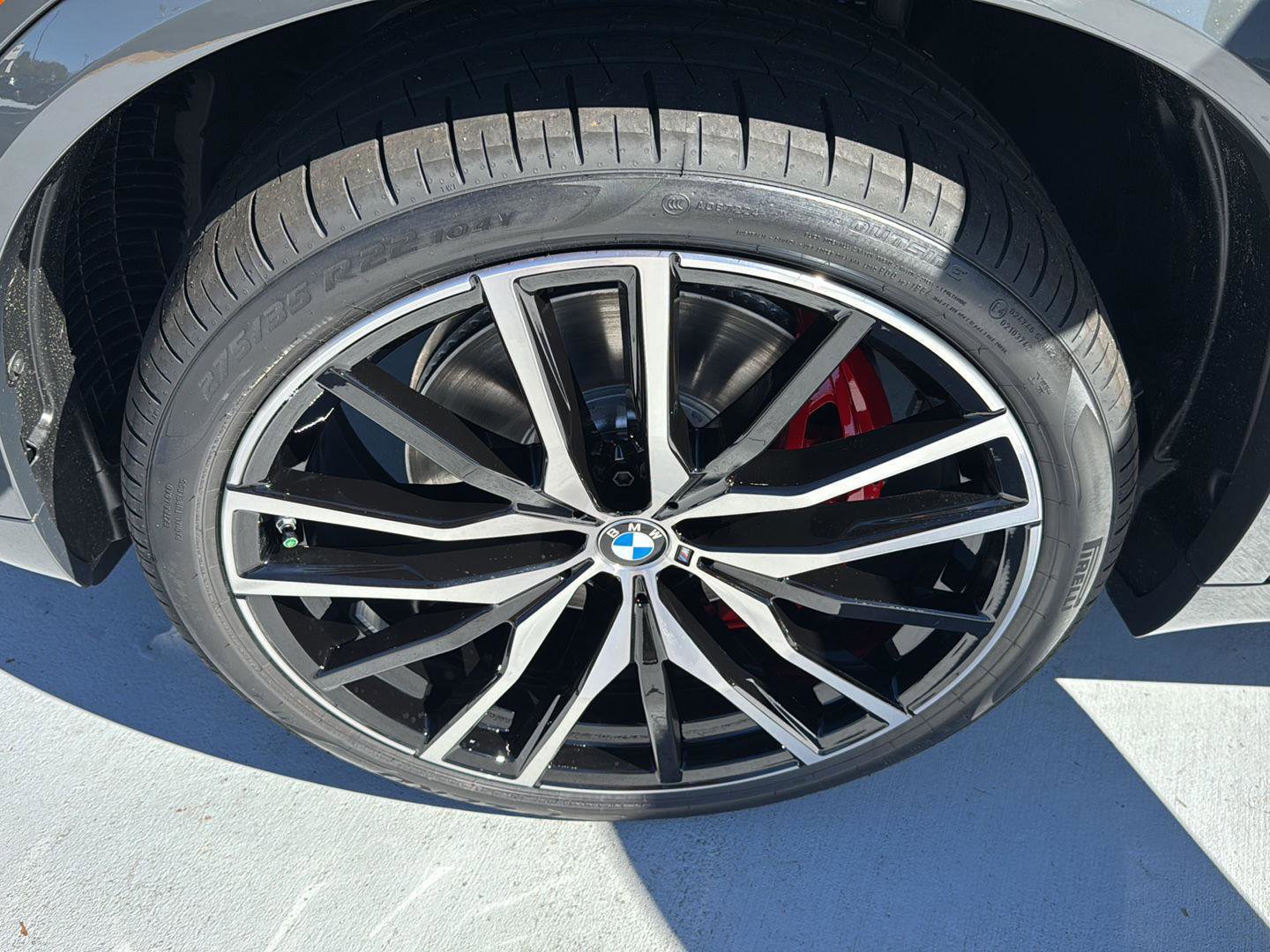 New 2026 BMW X5 xDrive40i w/ Executive Package image 33