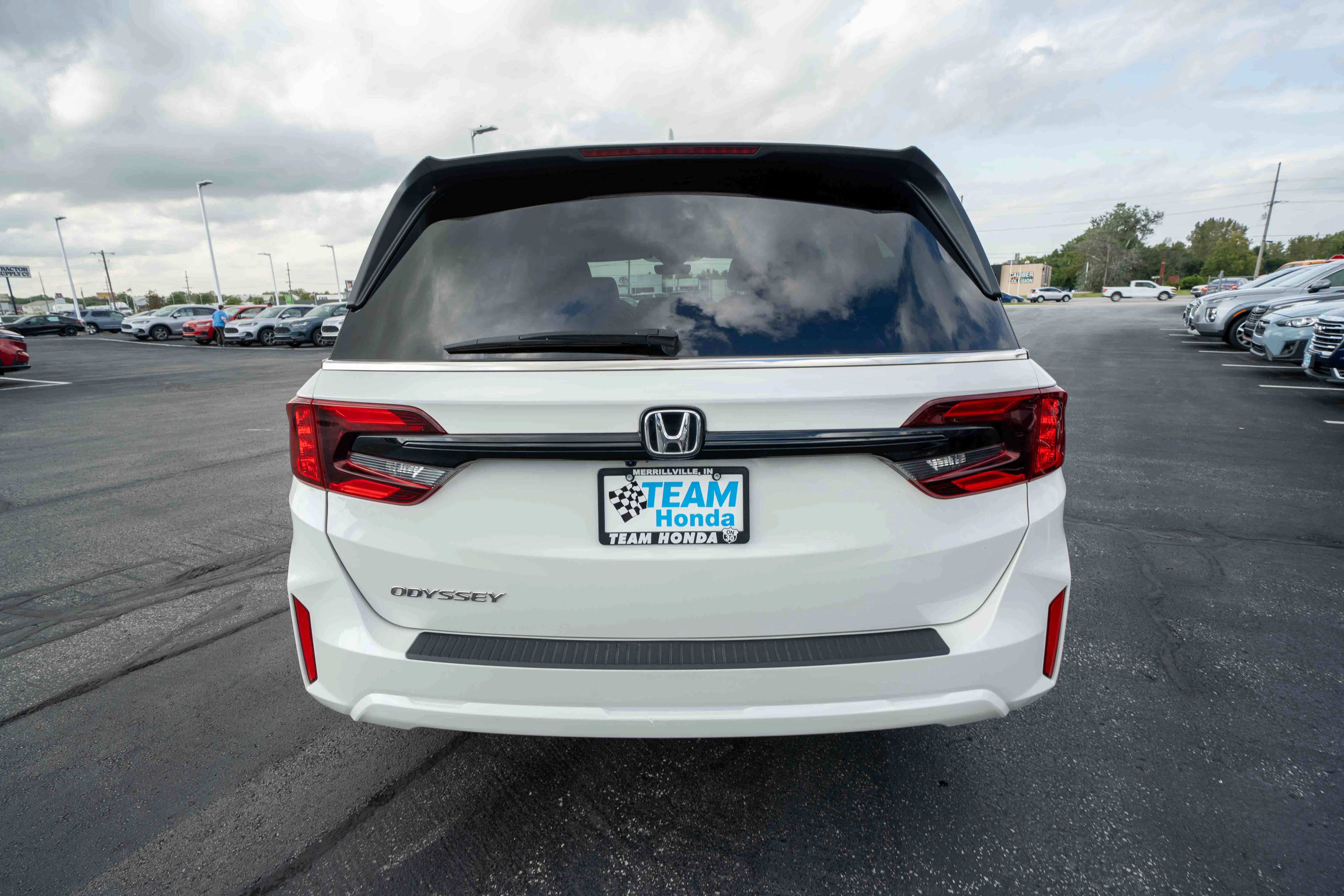 Used 2025 Honda Odyssey EX-L image 5