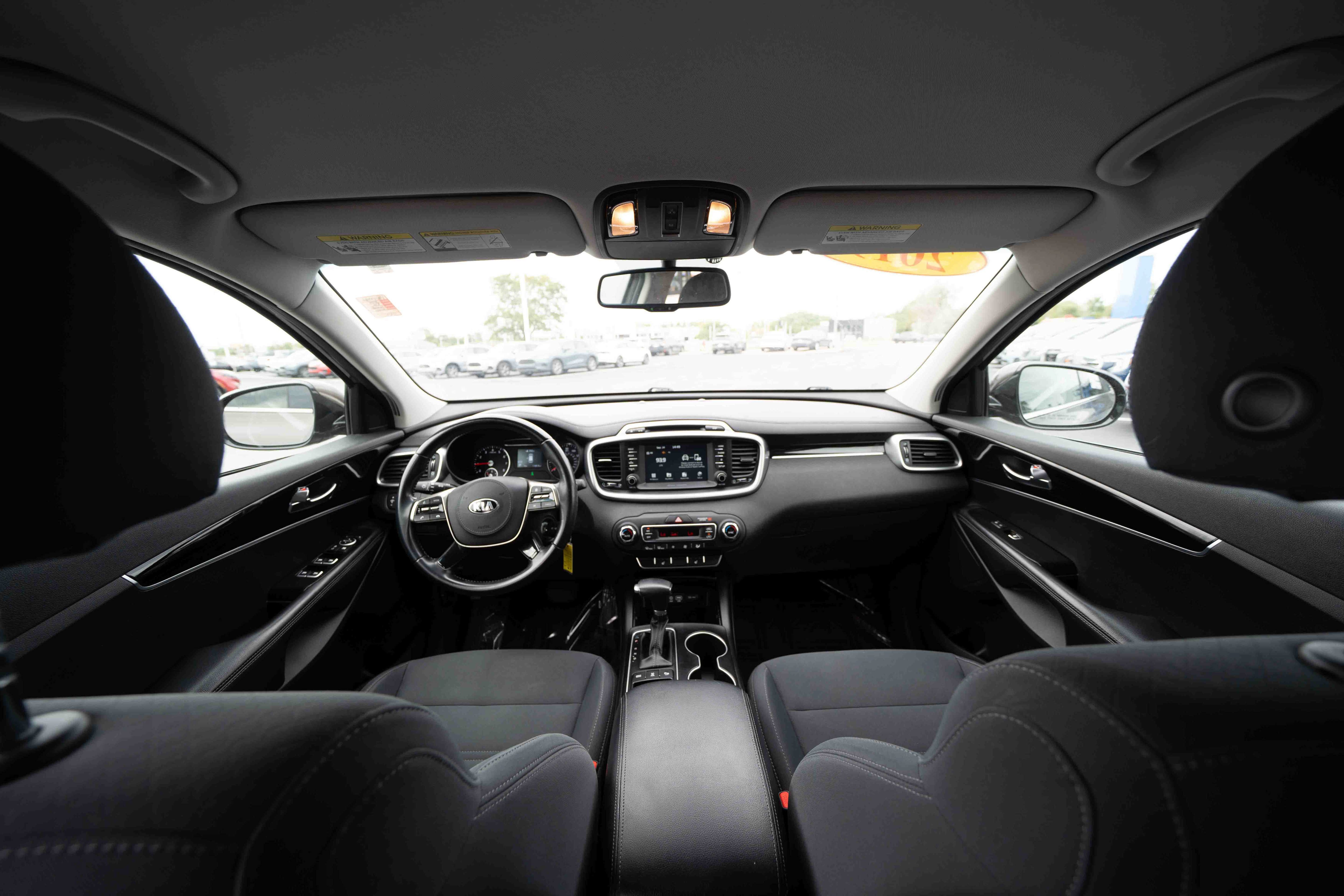 Used 2019 Kia Sorento AWD w/ LX Convenience Package image 19