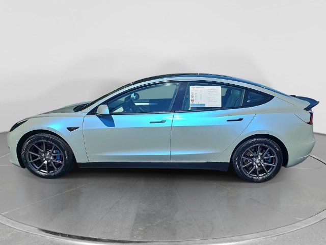 Used 2022 Tesla Model 3 Long Range AWD/4WD image 7