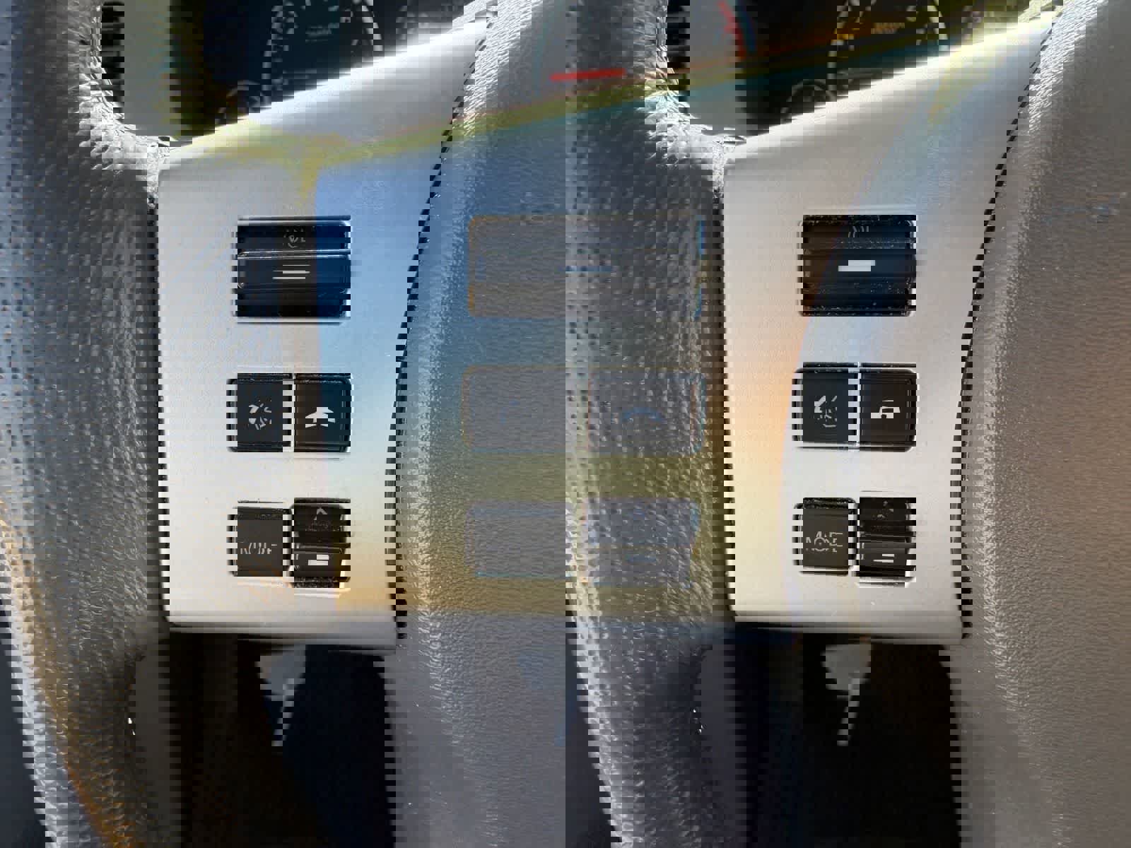 Certified 2019 Nissan Frontier SL image 13