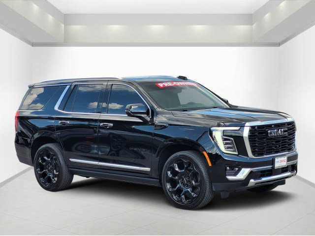 Used 2026 GMC Yukon Denali w/ Denali Reserve Package AWD/4WD image 1