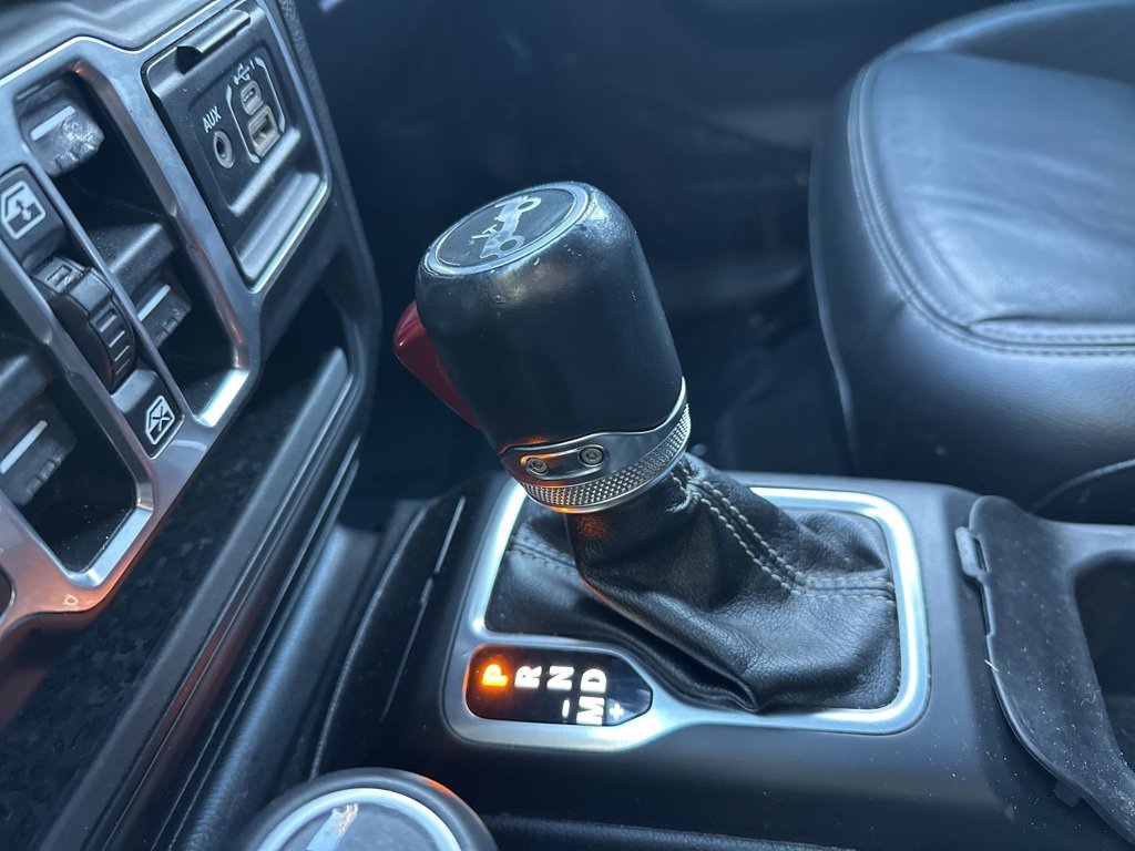 Used 2018 Jeep Wrangler Unlimited Sahara w/ LED Lighting Group image 41