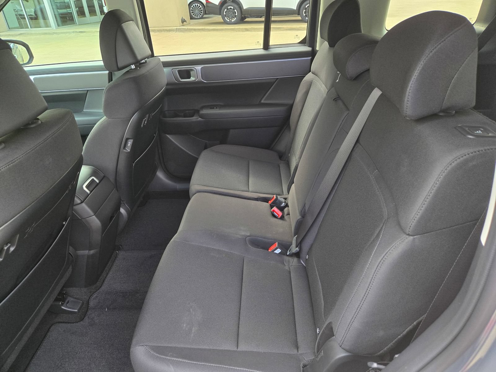 New 2027 Hyundai Santa Fe SE FWD image 18