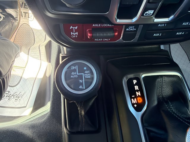 Used 2024 Jeep Wrangler Unlimited AWD/4WD image 25