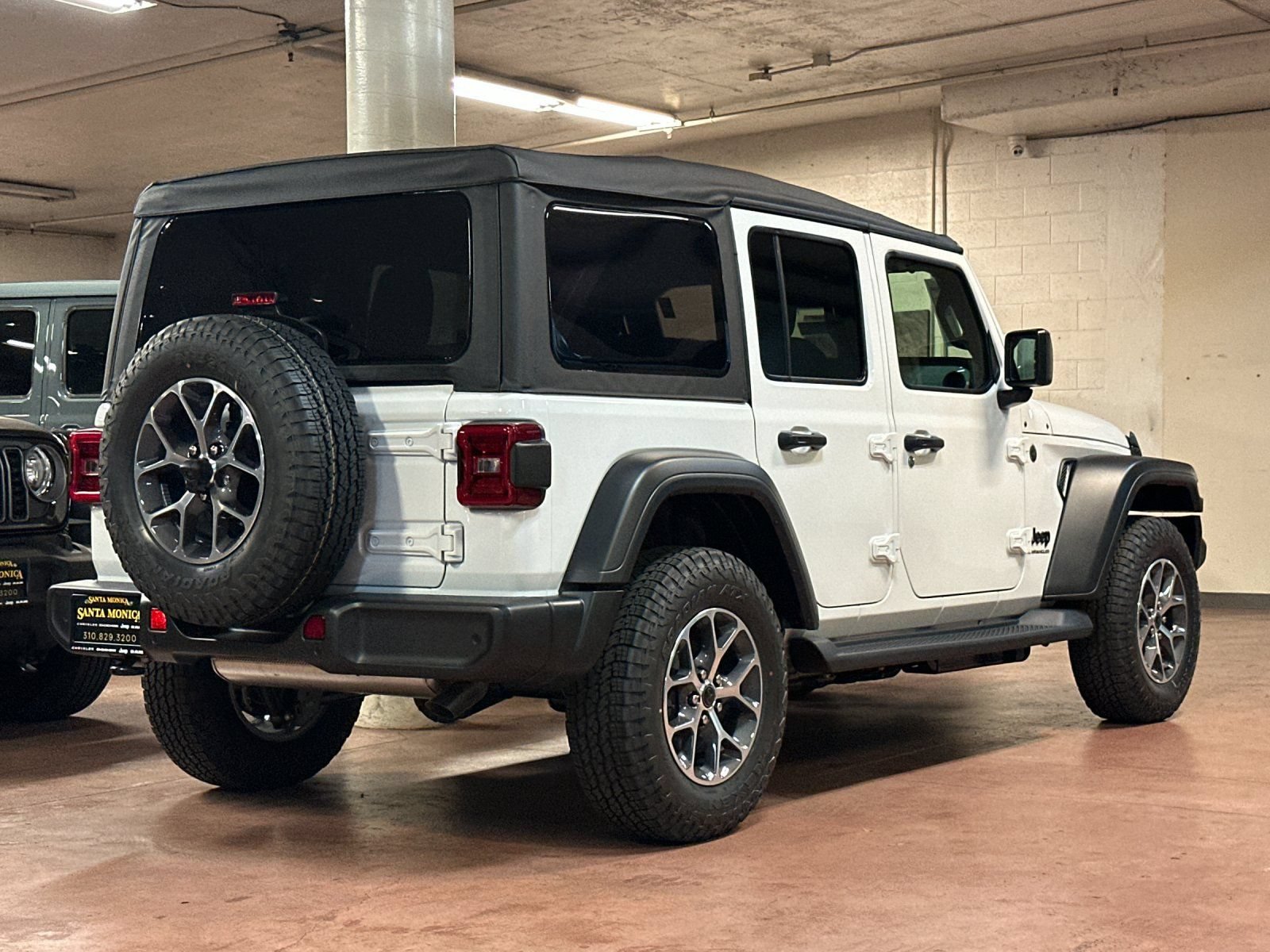 New 2026 Jeep Wrangler Unlimited Sport AWD/4WD image 5