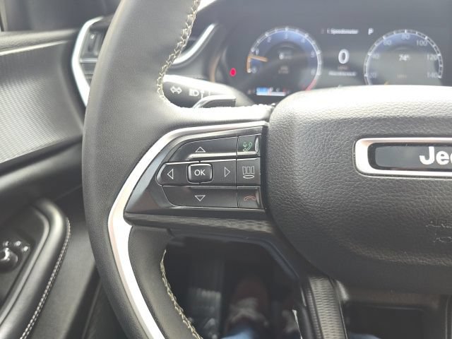 Certified 2024 Jeep Grand Cherokee Altitude AWD/4WD image 15