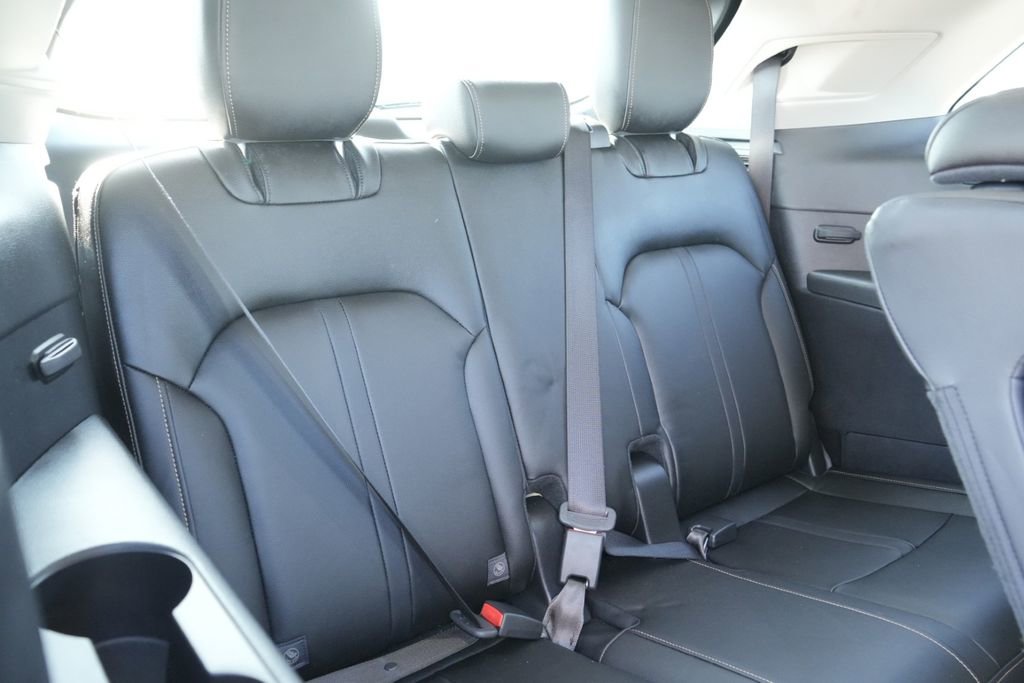 Used 2024 MAZDA CX-90 Plug-In Hybrid w/ Preferred image 19