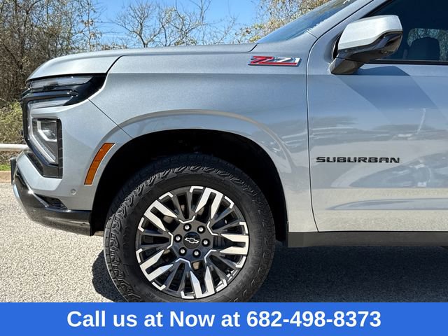 Used 2025 Chevrolet Suburban Z71 image 5