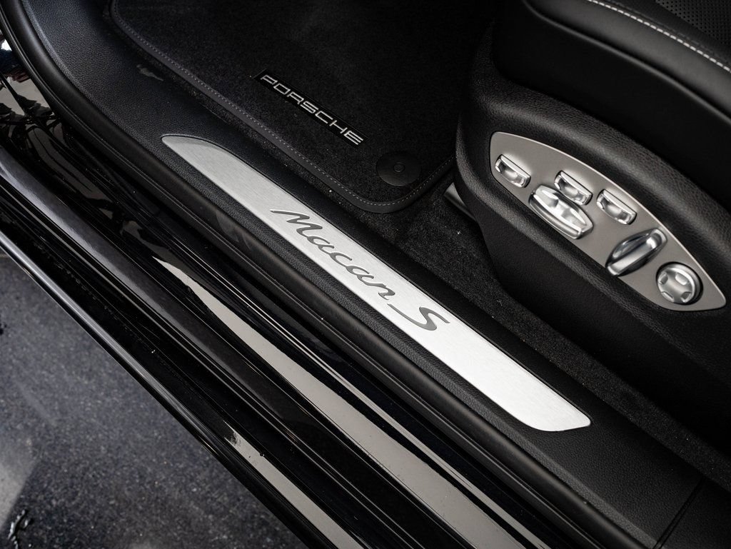 New 2026 Porsche Macan S AWD/4WD image 46