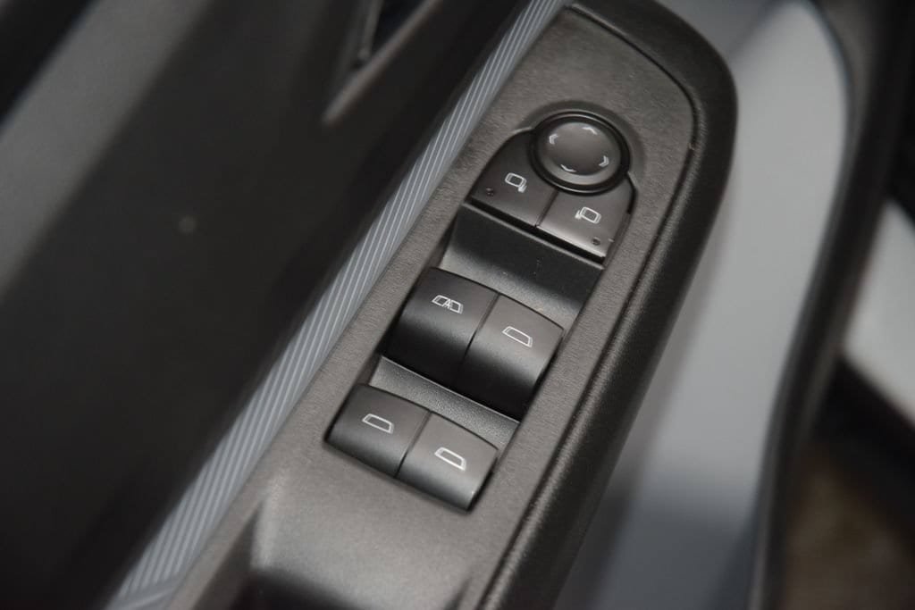 New 2027 Chevrolet Bolt LT FWD image 40