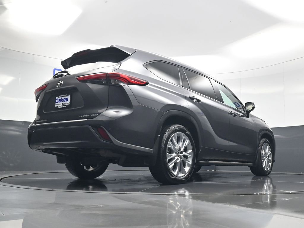 Used 2022 Toyota Highlander Limited image 50