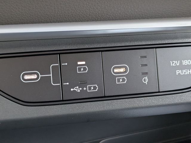 New 2027 Kia Carnival EX FWD image 22