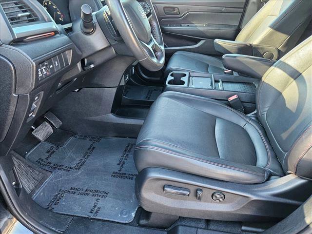 Used 2025 Honda Odyssey Sport-L image 15