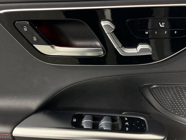 Used 2023 Mercedes-Benz C 43 AMG 4MATIC Sedan image 12