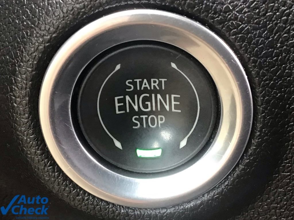 Used 2024 Chevrolet Silverado 2500 Custom w/ Custom Value Package image 32