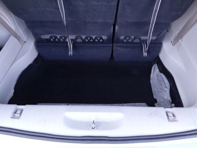 Used 2024 Chrysler Pacifica Touring-L FWD image 31