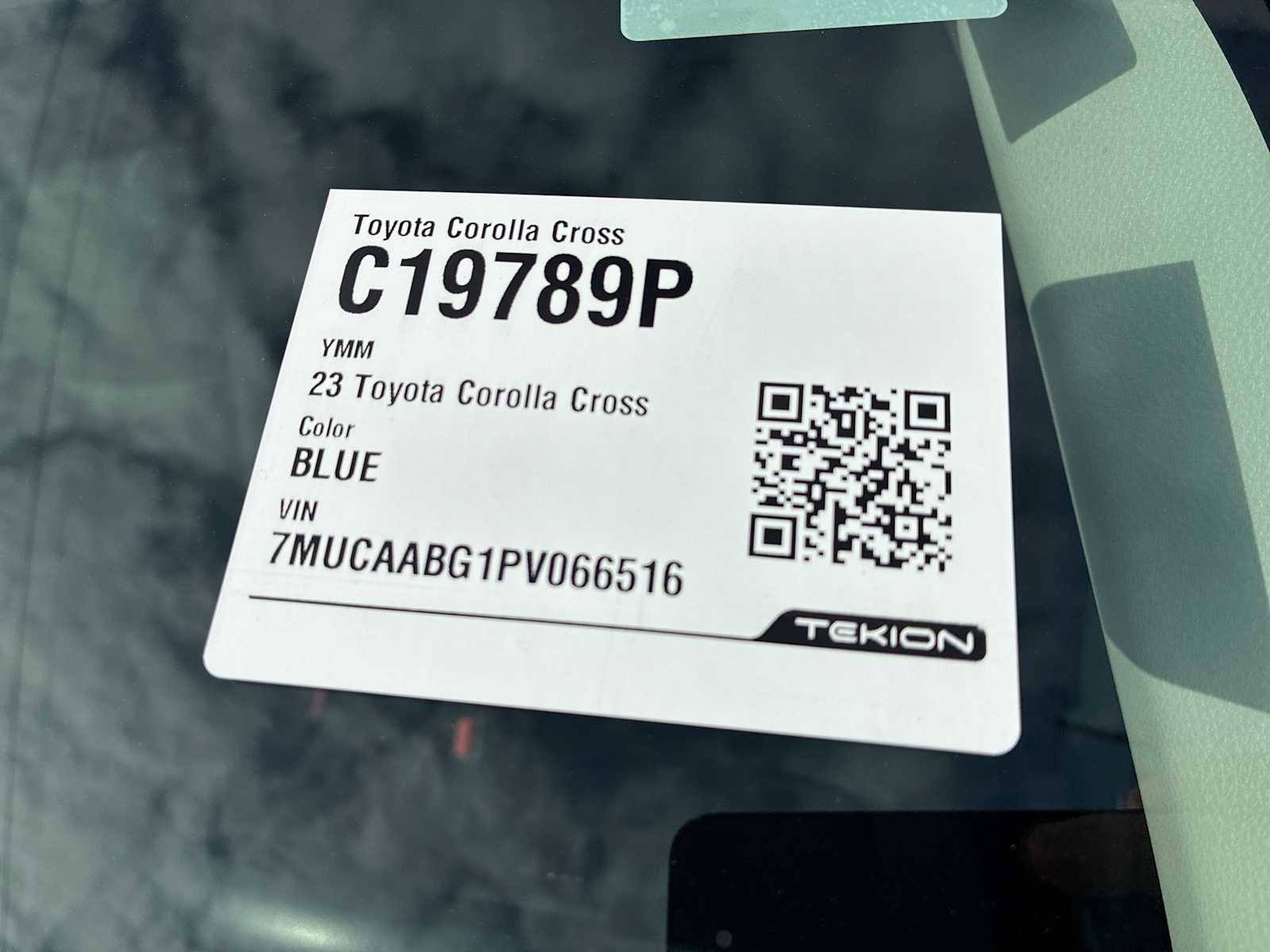 Used 2023 Toyota Corolla Cross LE image 33