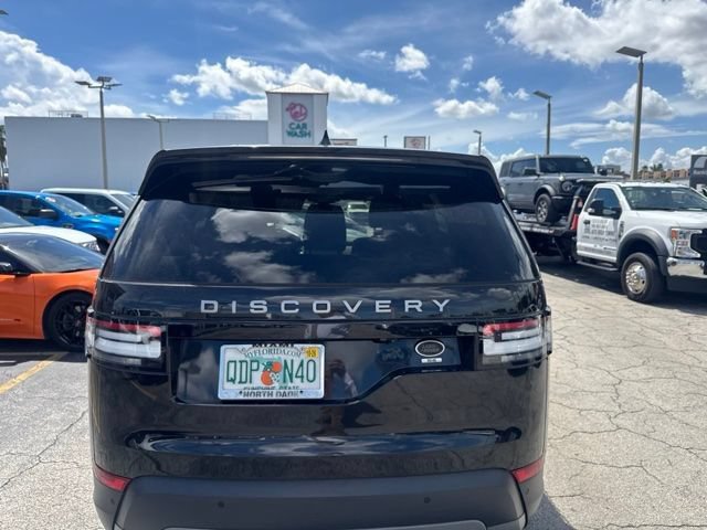 Used 2020 Land Rover Discovery SE AWD/4WD image 7