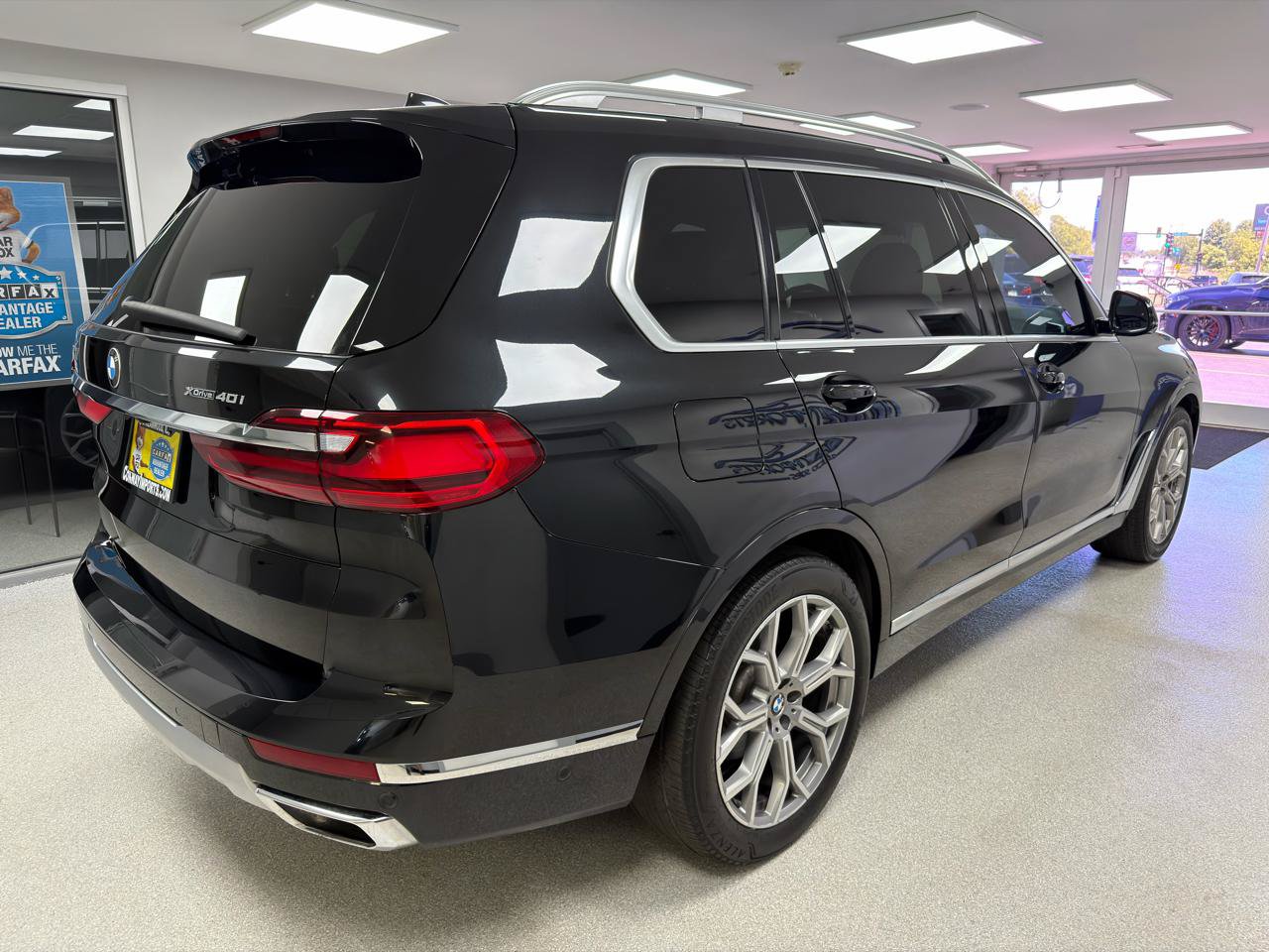 Used 2020 BMW X7 xDrive40i w/ Parking Assistance Package AWD/4WD image 3
