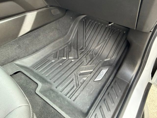 Used 2025 Chevrolet Colorado Trail Boss AWD/4WD image 34