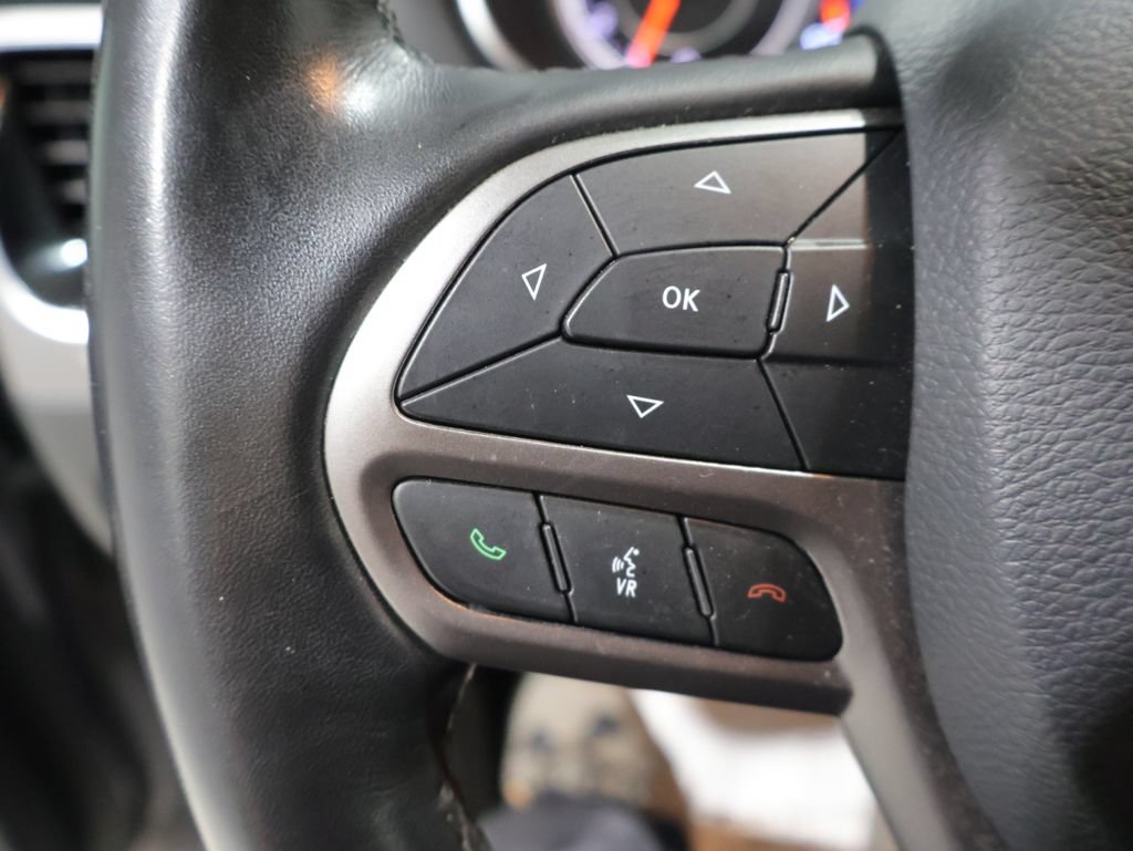 Used 2020 Jeep Cherokee Limited w/ Safetytec Group AWD/4WD image 34