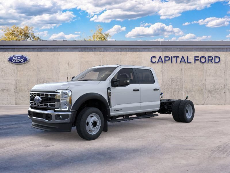 New 2026 Ford F550 4x4 Crew Cab image 3