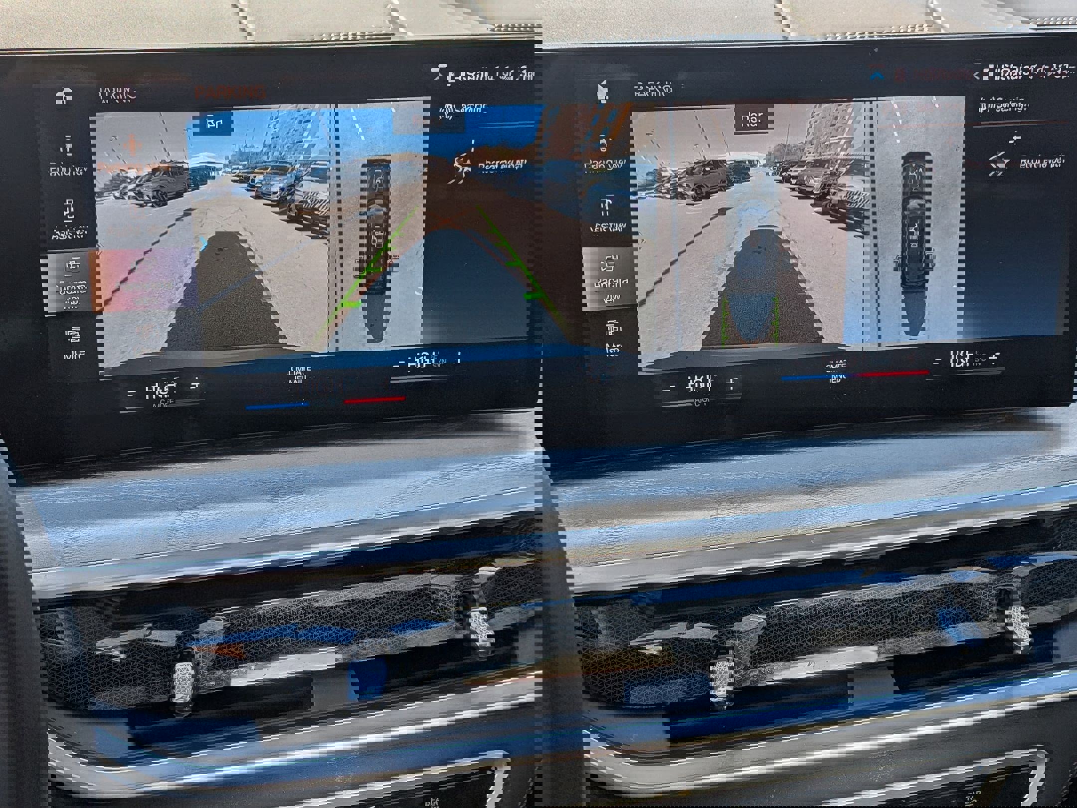 Used 2023 BMW X7 xDrive40i w/ Executive Package image 26