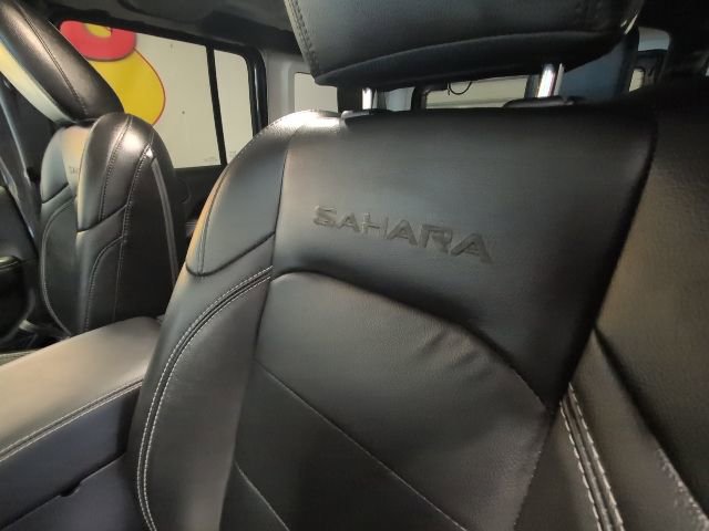 Used 2021 Jeep Wrangler Unlimited Sahara w/ Uconnect 4C Nav & Sound Group image 14