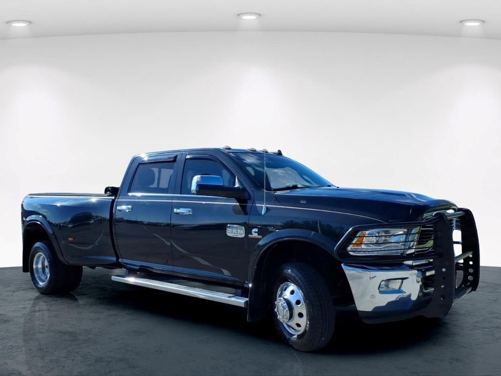 Used 2018 RAM 3500 Laramie Longhorn w/ Longhorn Southfork Package image 4