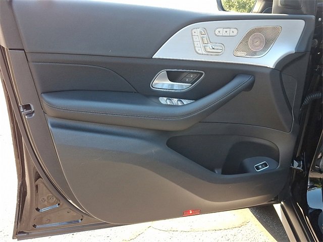 Used 2025 Mercedes-Benz GLE 350 4MATIC image 12