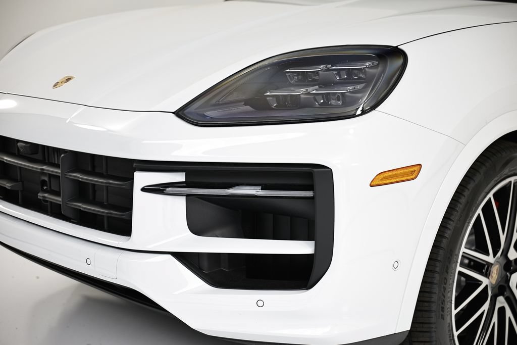 New 2026 Porsche Cayenne S AWD/4WD image 11